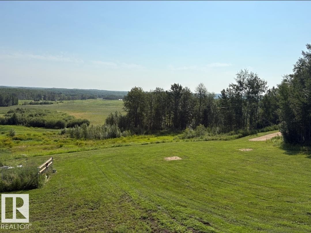 243071 TWP RD 664 — photo 18 of 21