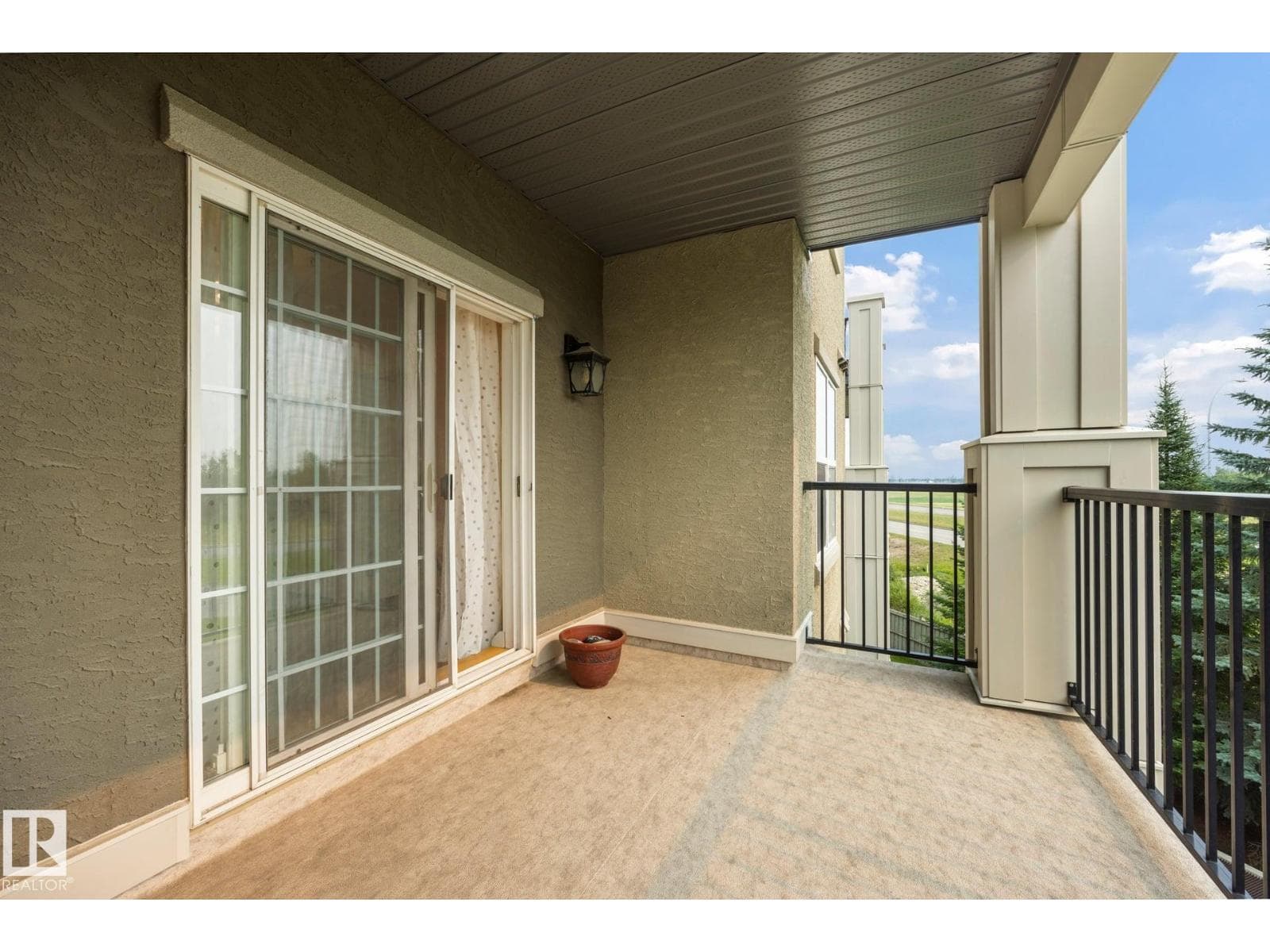 #307 616 MCALLISTER LO SW — photo 4 of 20