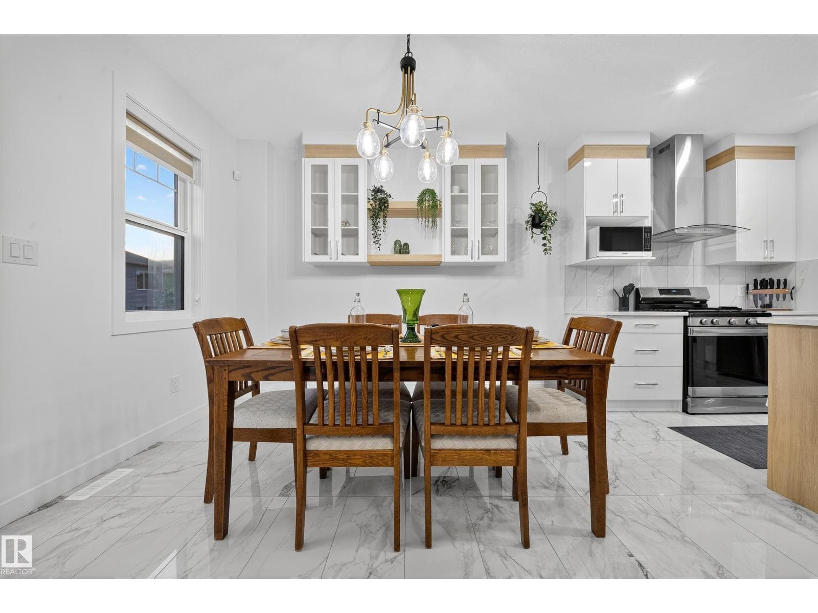 3605 41 AV — photo 16 of 28