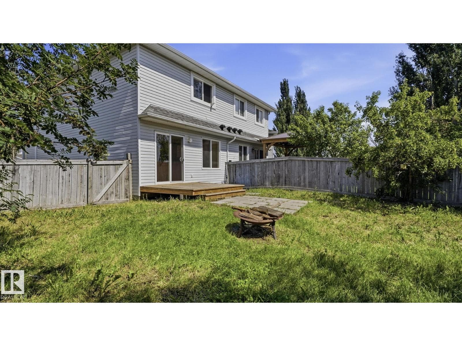 5507 163 AV NW — photo 28 of 29