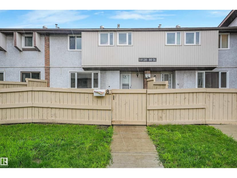 #8 14120 80 ST NW