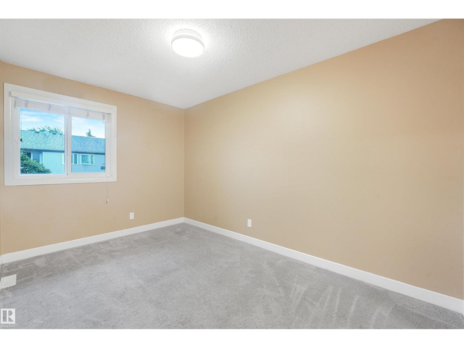 #8 14120 80 ST NW — photo 13 of 29