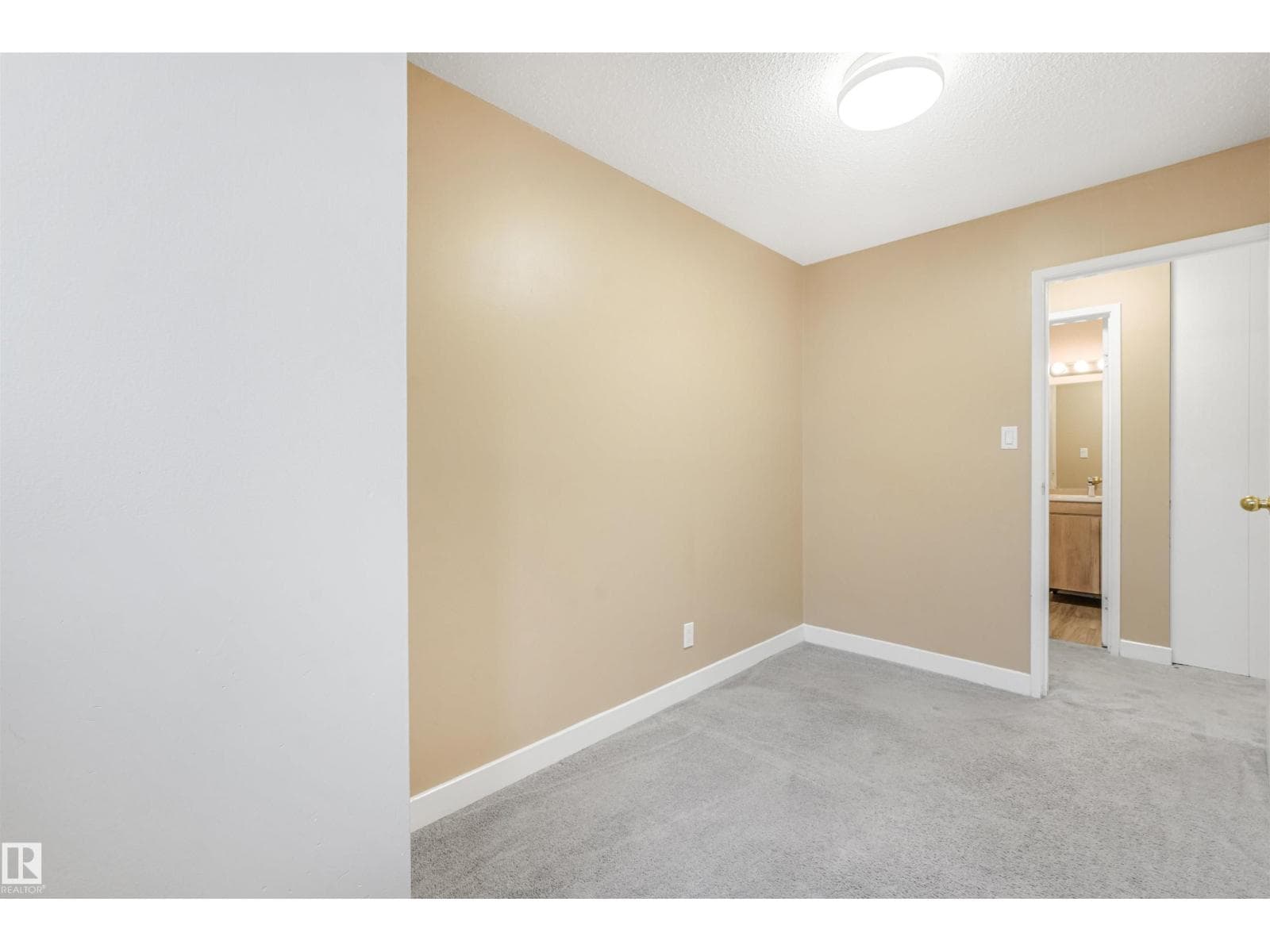 #8 14120 80 ST NW — photo 24 of 29