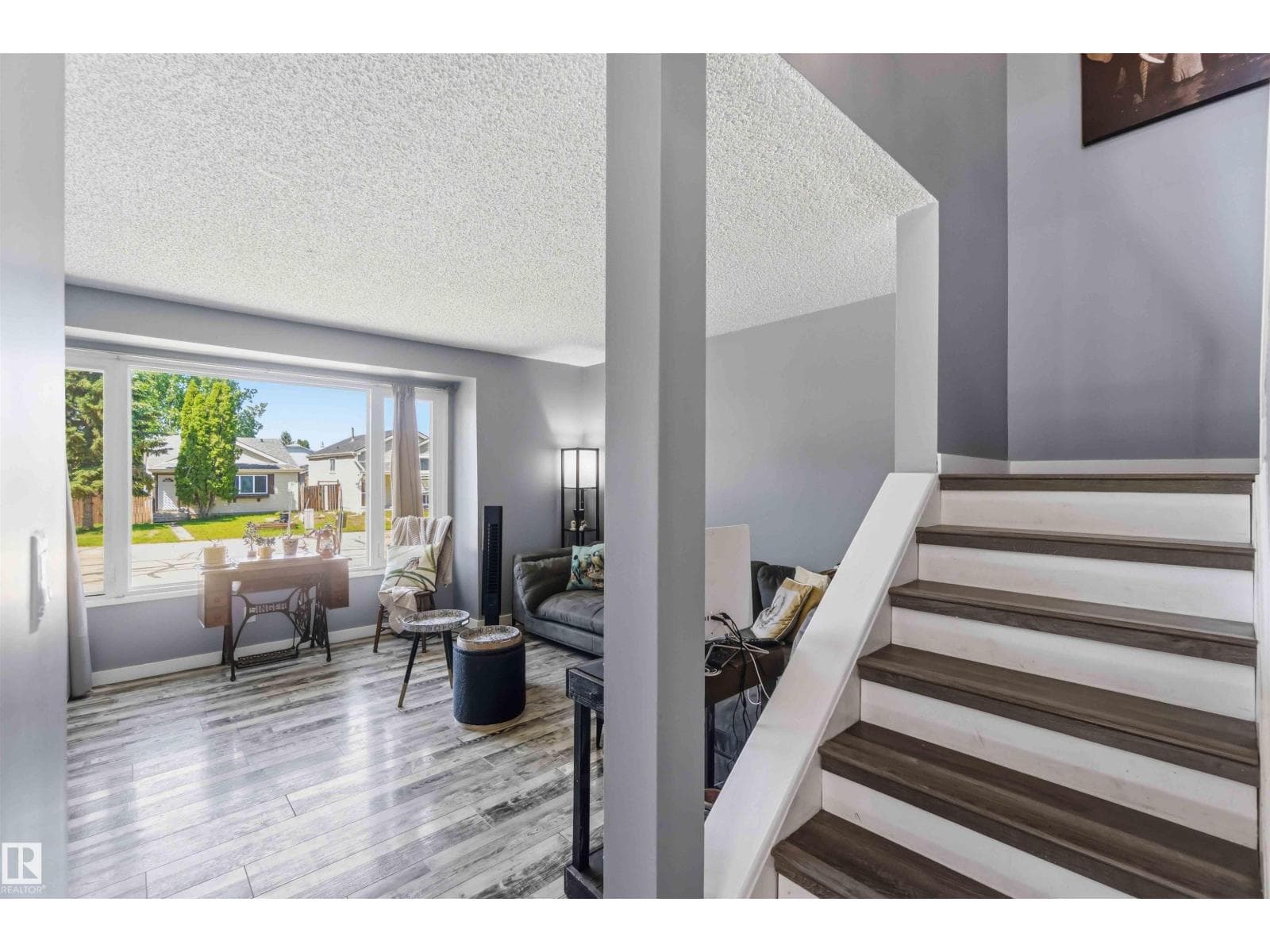 135 BIRCH DR — photo 14 of 54