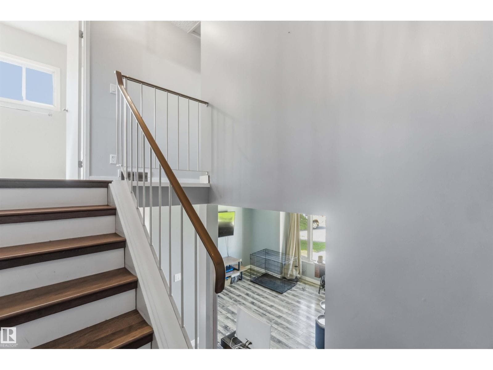 135 BIRCH DR — photo 32 of 54