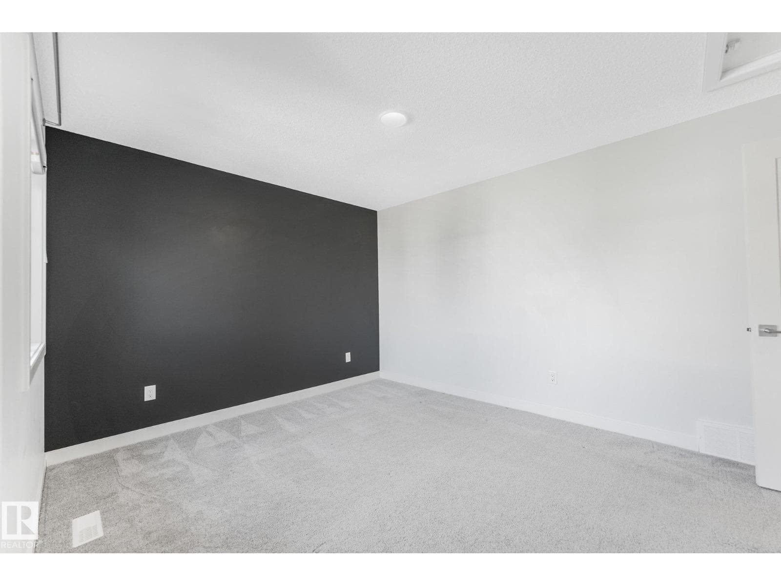 6404 176 AV NW — photo 45 of 75