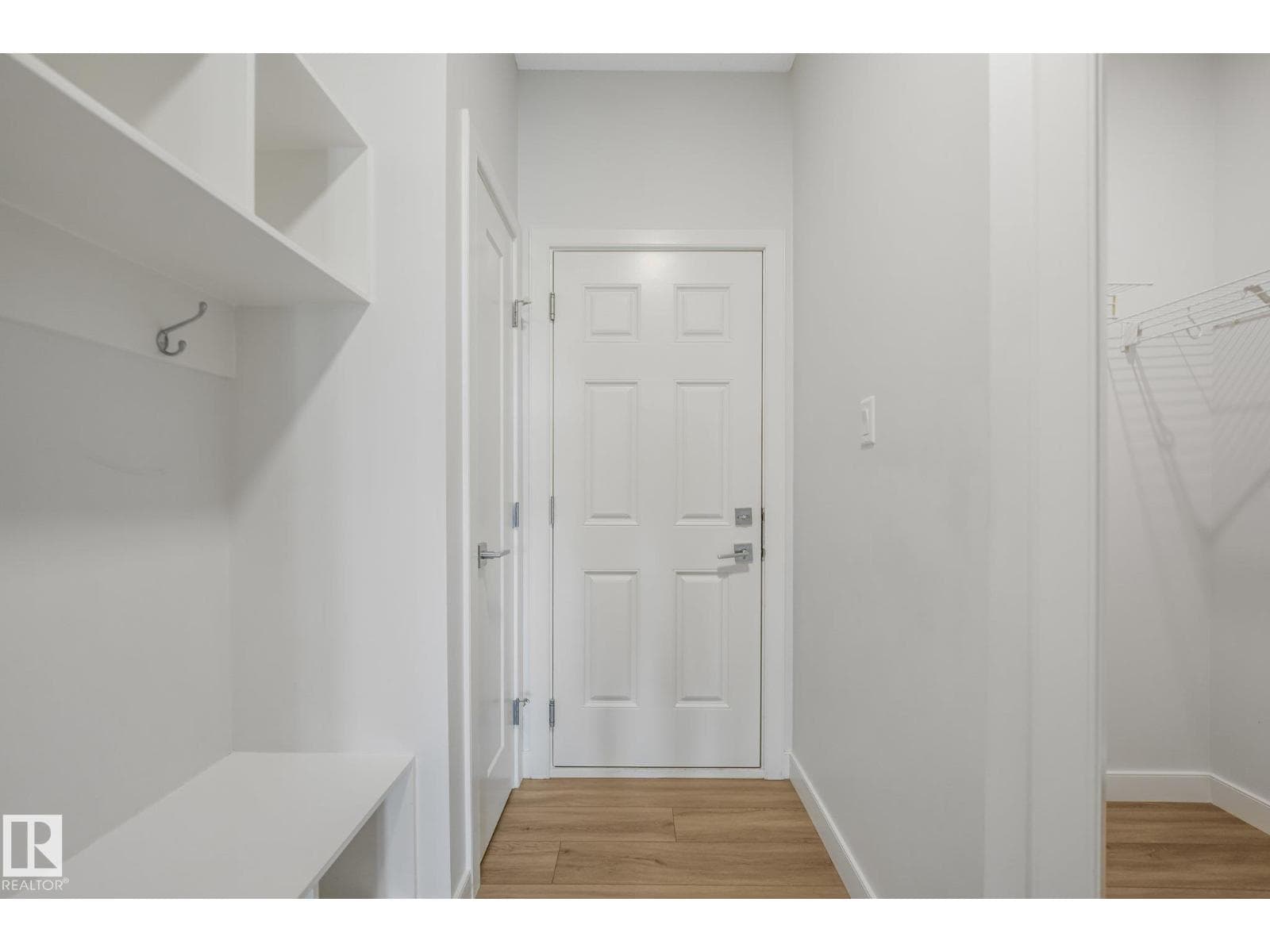 6404 176 AV NW — photo 22 of 75
