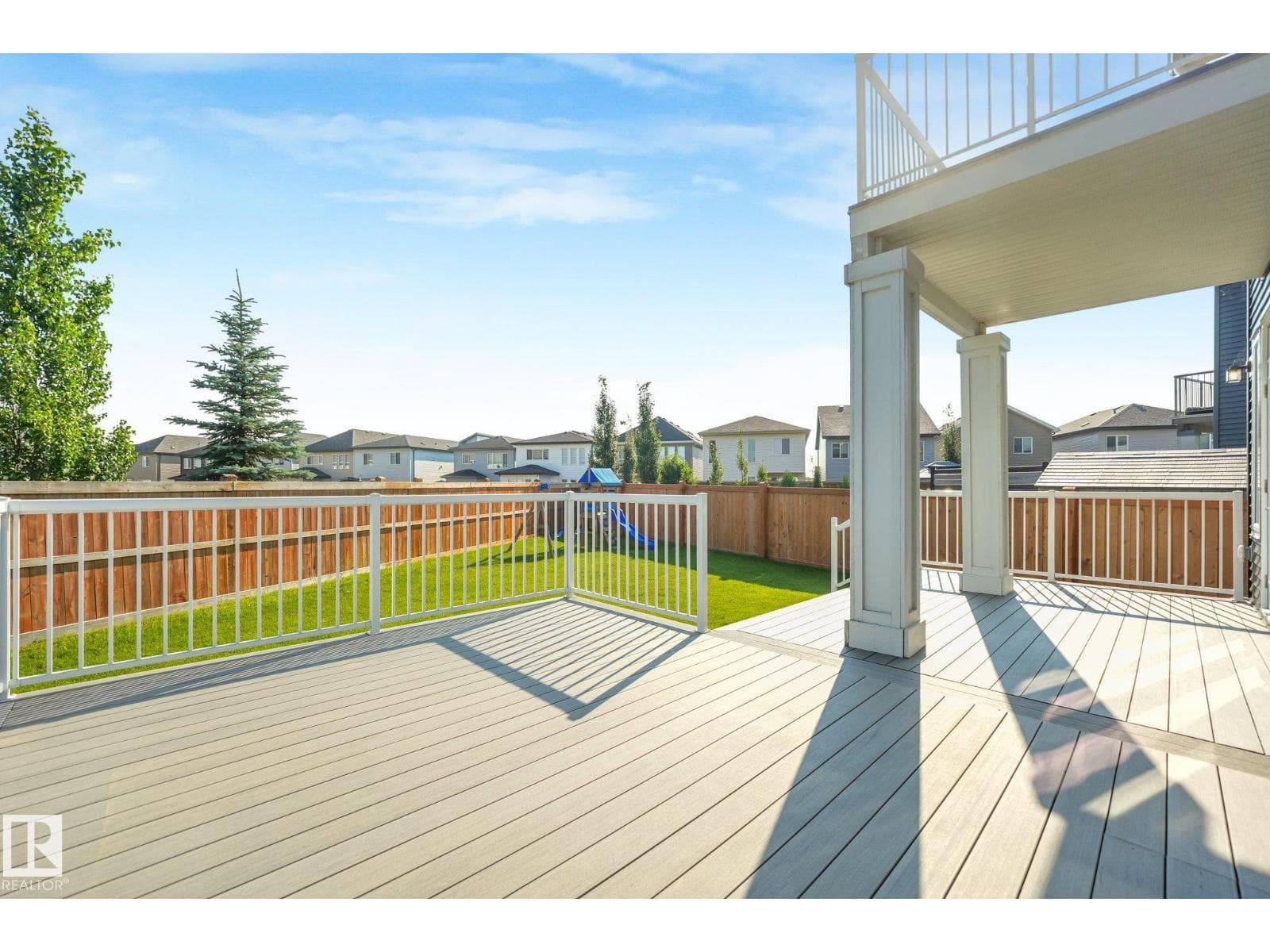 6404 176 AV NW — photo 7 of 75