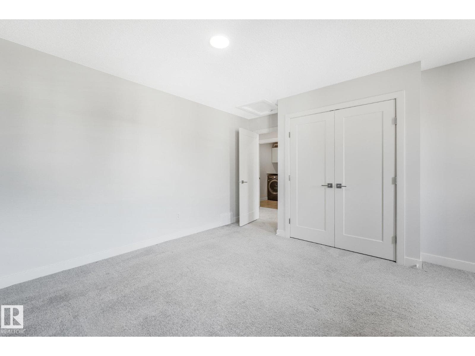 6404 176 AV NW — photo 43 of 75