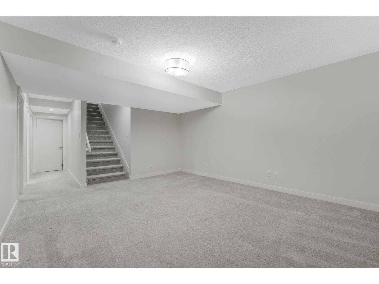 6404 176 AV NW — photo 59 of 75