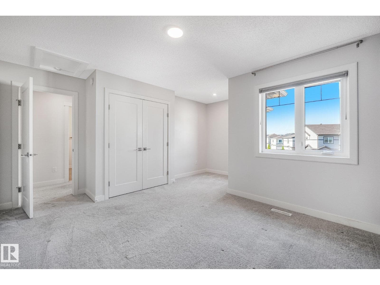 6404 176 AV NW — photo 42 of 75