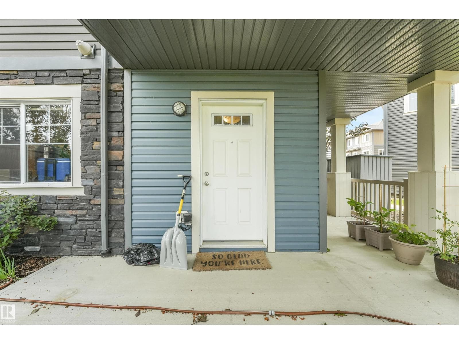#40 1030 chappelle BV SW — photo 2 of 54