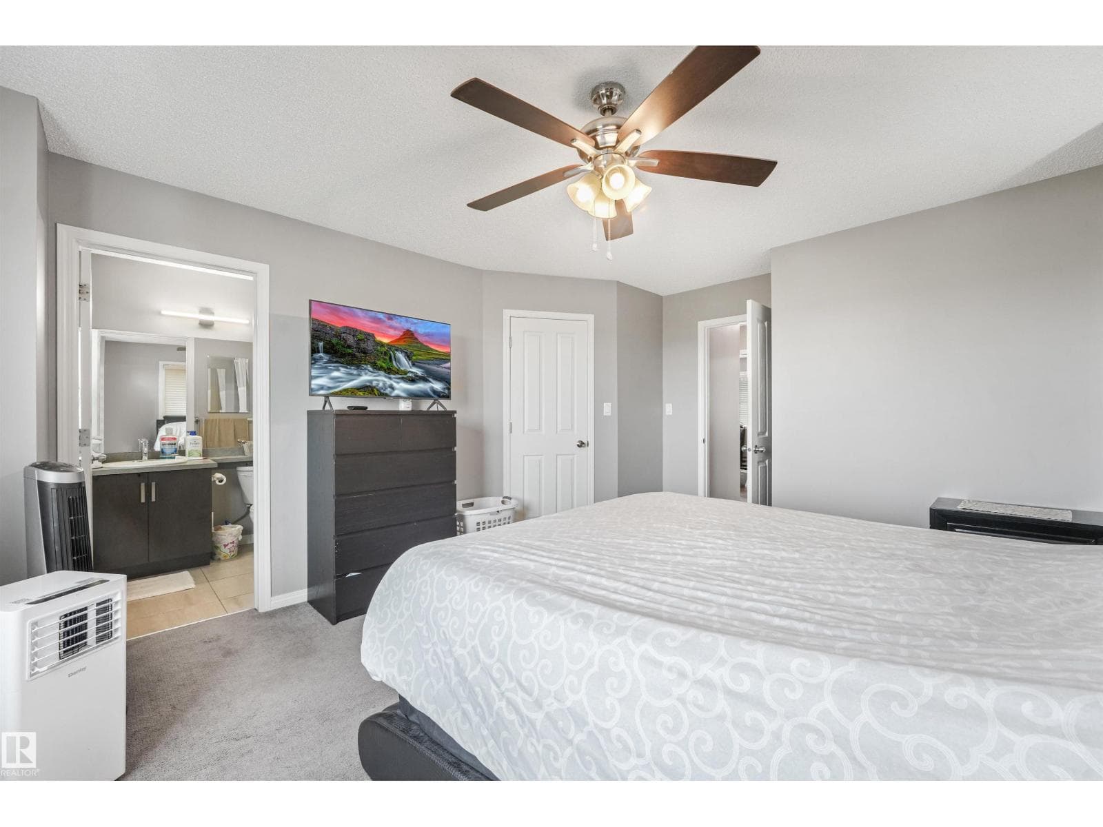 #40 1030 chappelle BV SW — photo 40 of 54