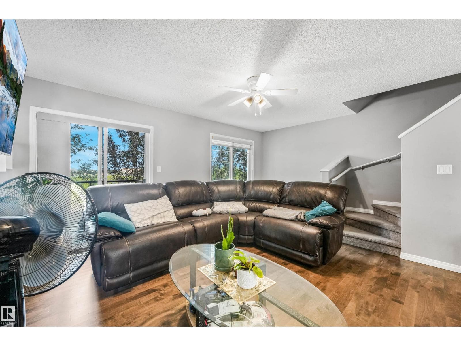 #40 1030 chappelle BV SW — photo 8 of 54