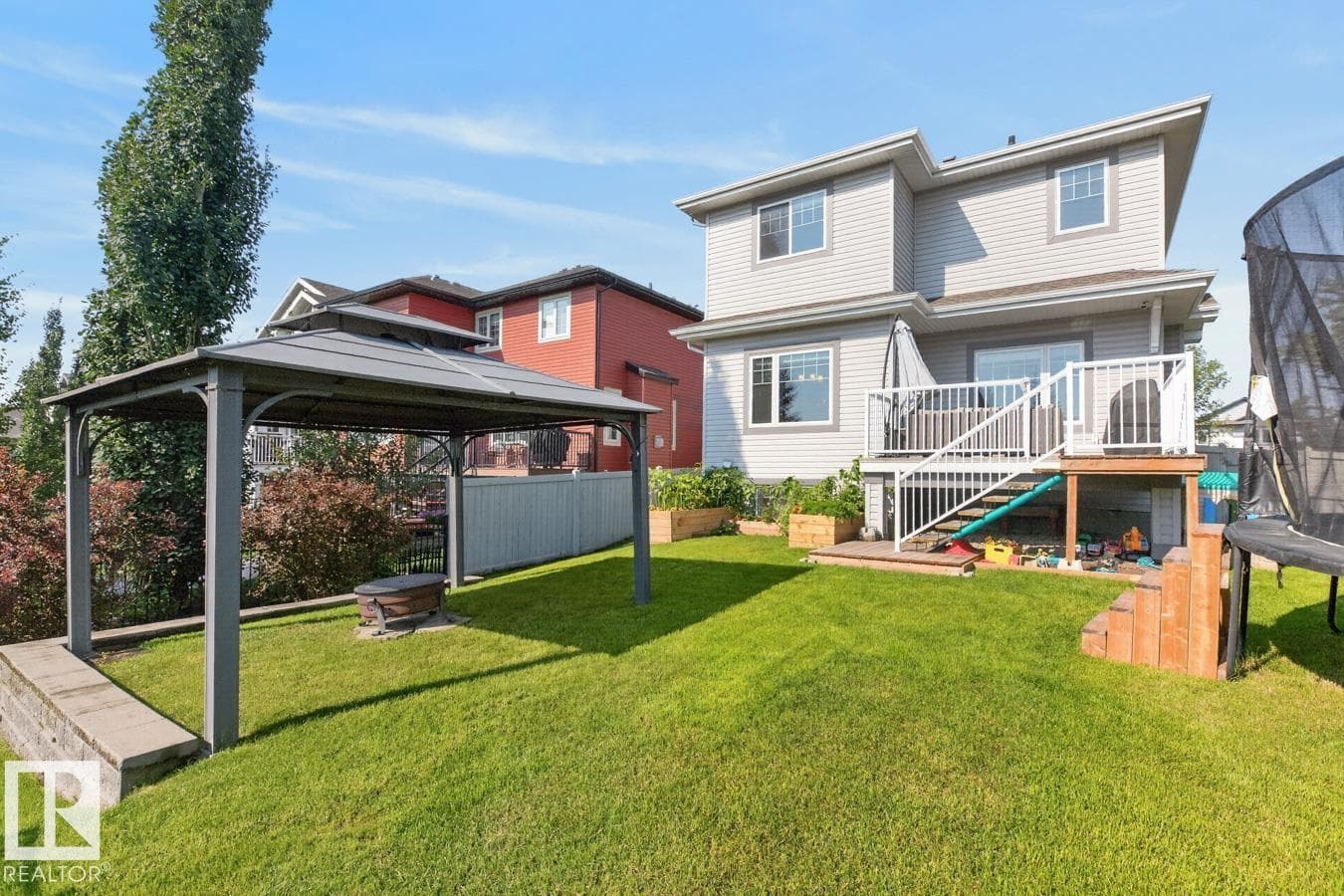 109 SELKIRK PL — photo 44 of 47