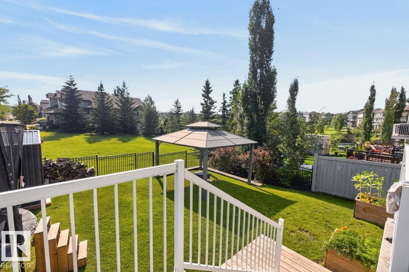 109 SELKIRK PL — photo 40 of 47