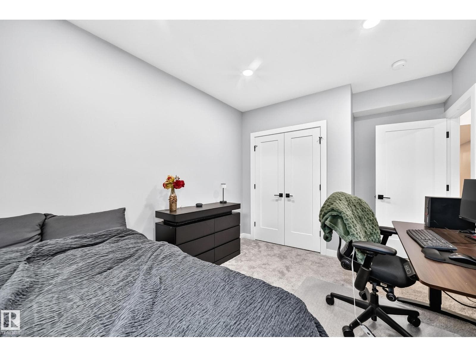 38 AVONLEA WY — photo 47 of 62