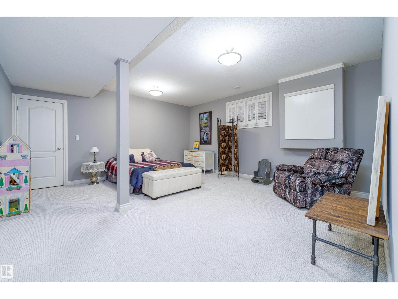 156 GREENFIELD WY — photo 36 of 74