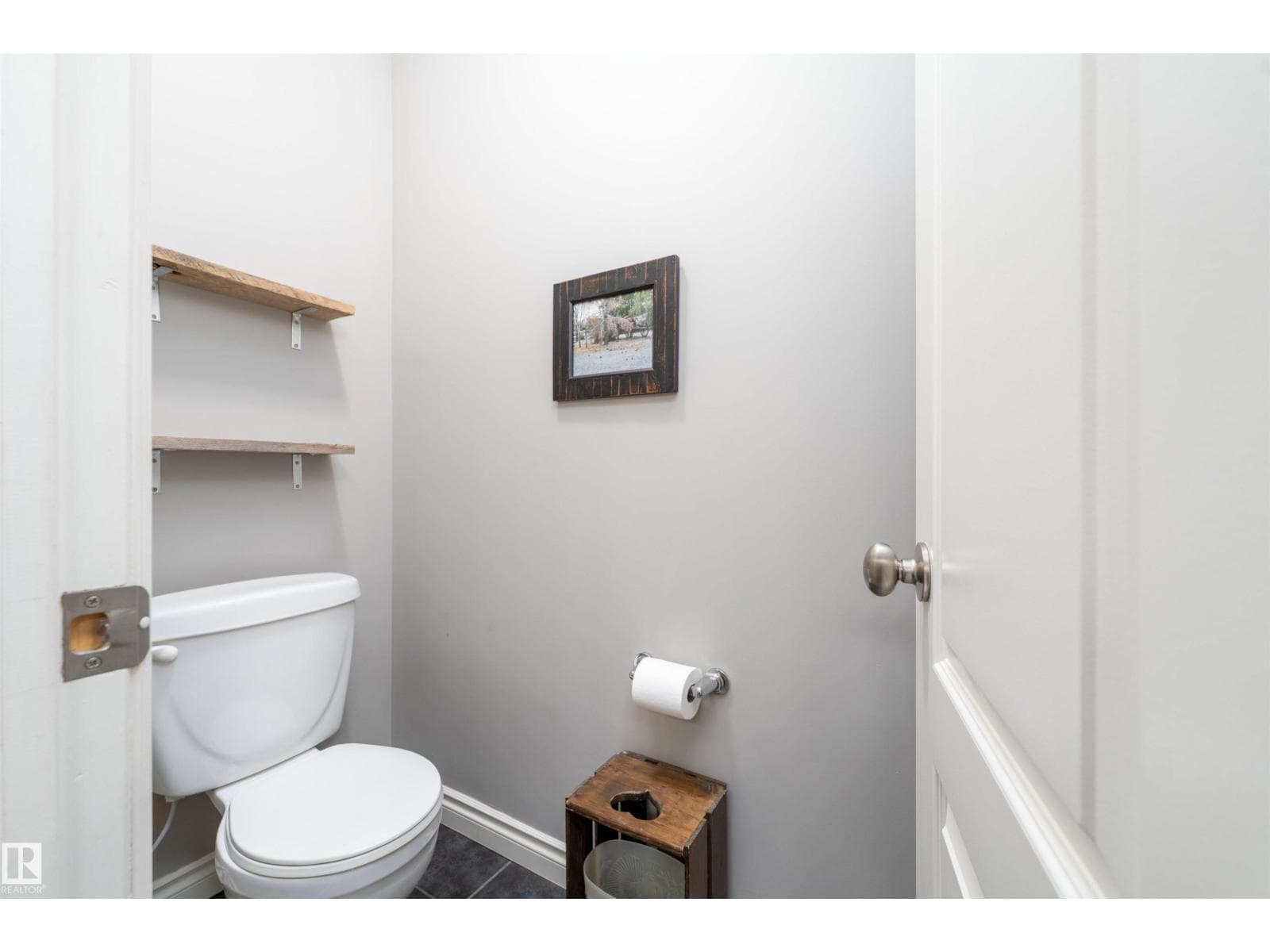 156 GREENFIELD WY — photo 41 of 74
