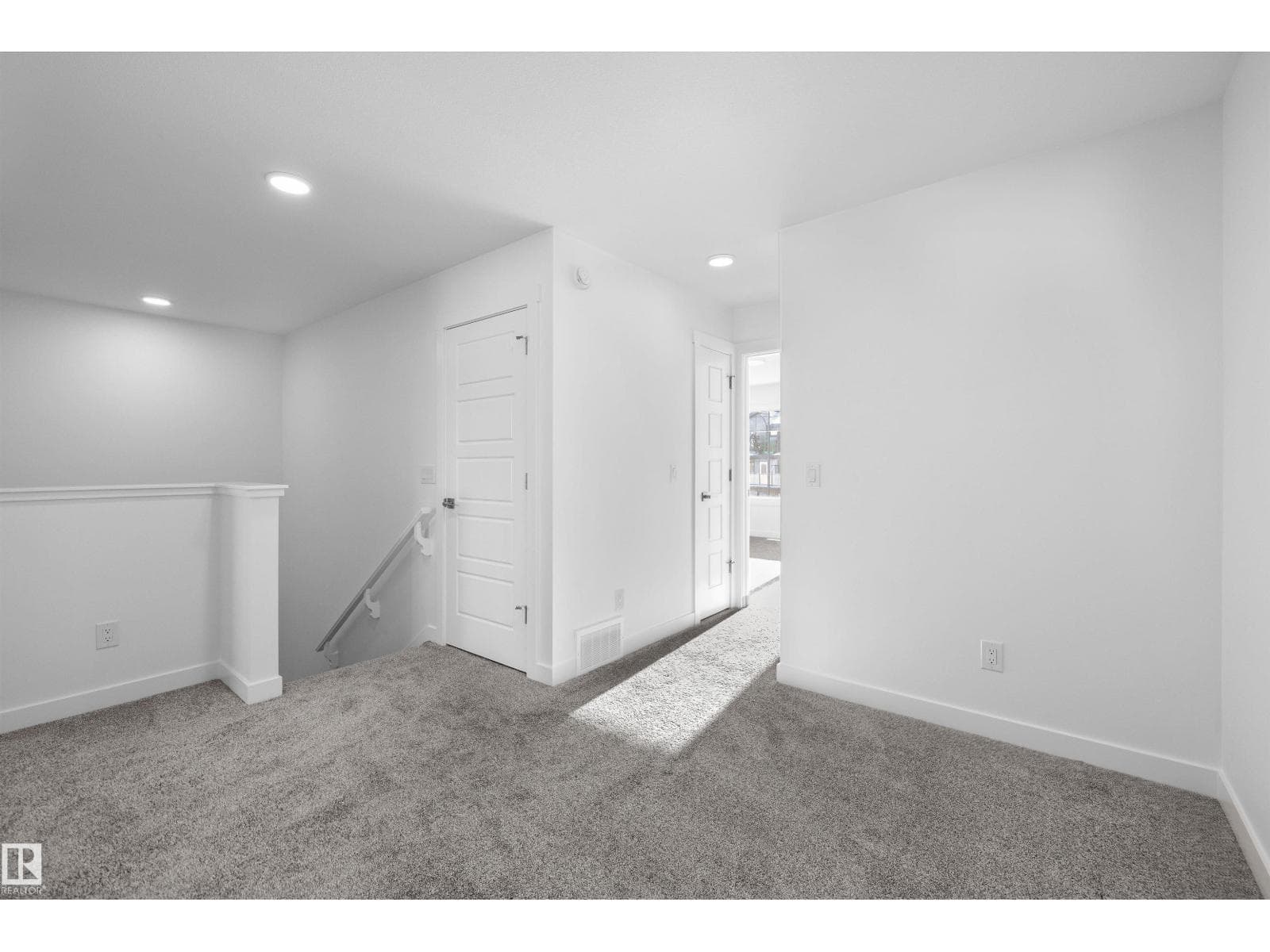 4182 KINGLET DR NW — photo 23 of 41