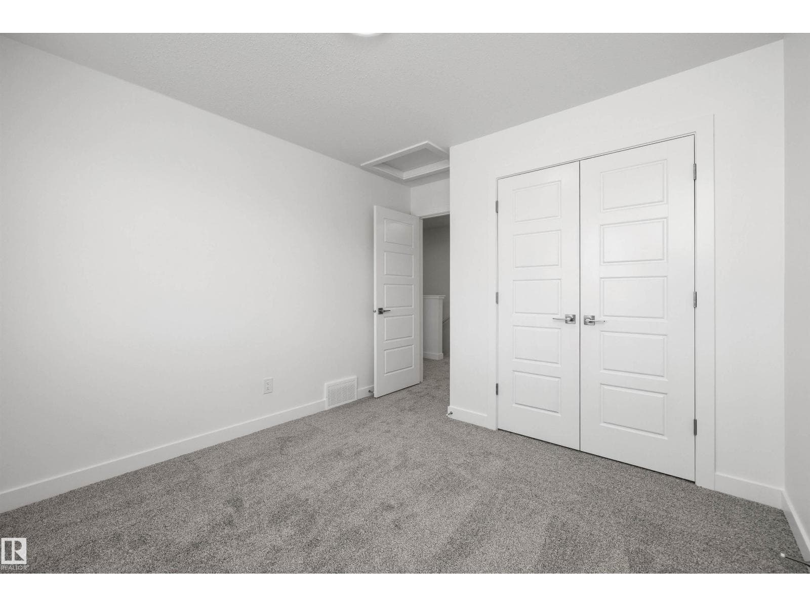4182 KINGLET DR NW — photo 26 of 41