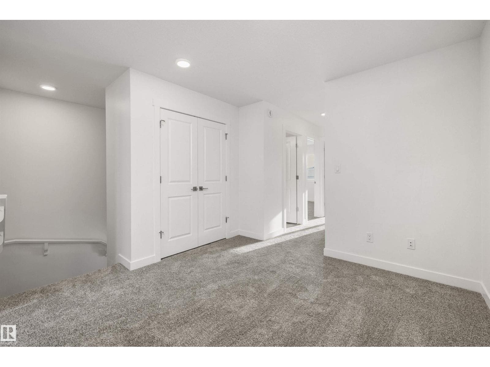18855 29 AV NW — photo 26 of 41