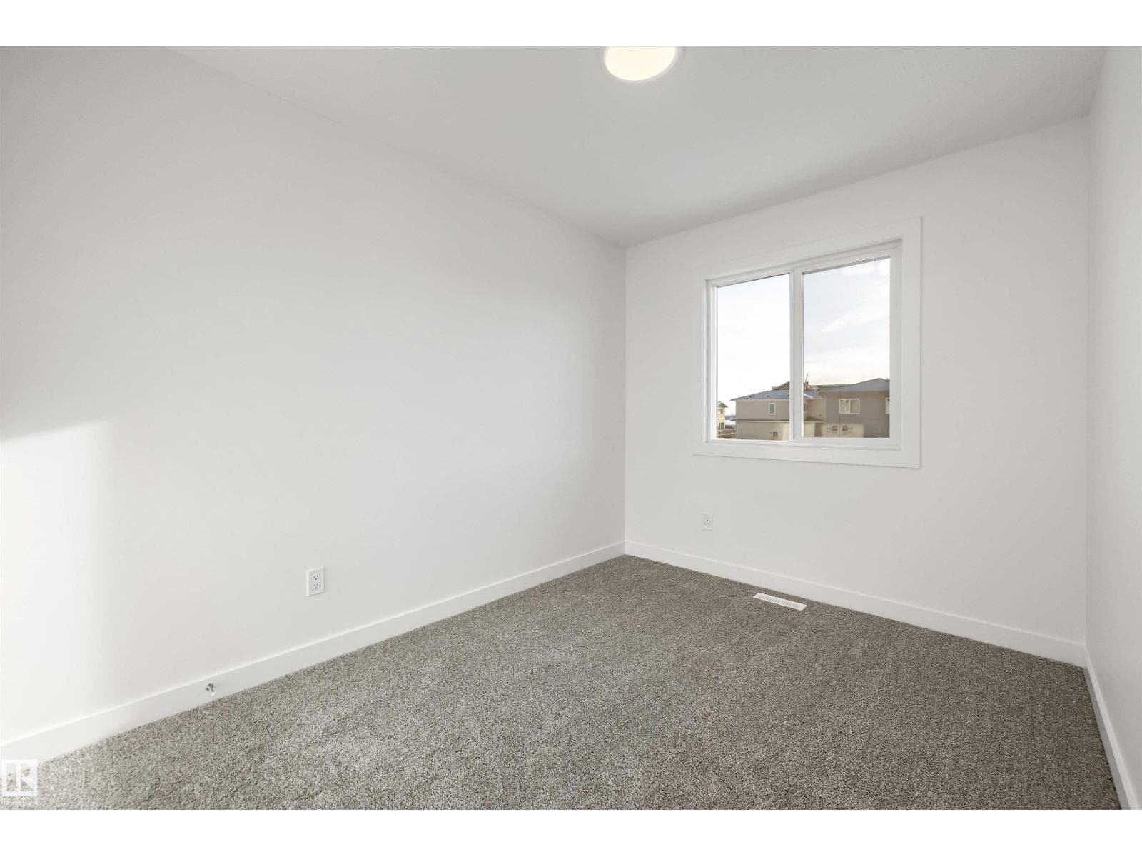 18855 29 AV NW — photo 36 of 41
