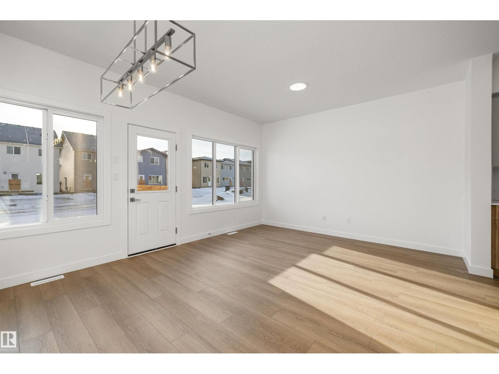 18855 29 AV NW — photo 18 of 41