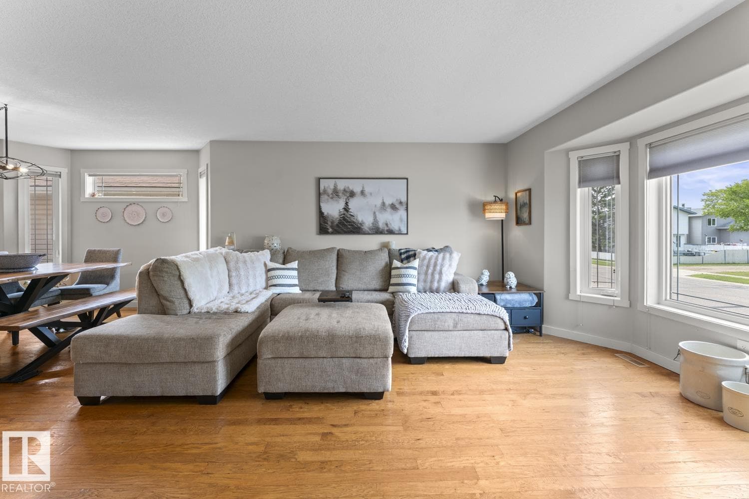 4109 40 ST — photo 14 of 38