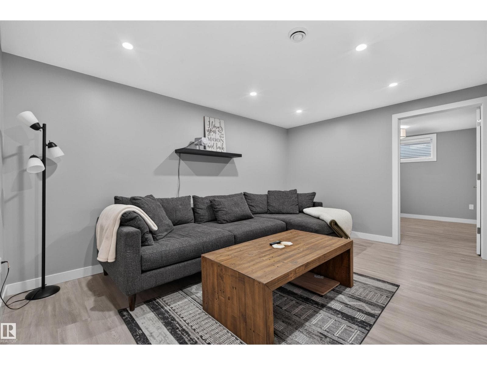 12136 135A AV NW — photo 23 of 48