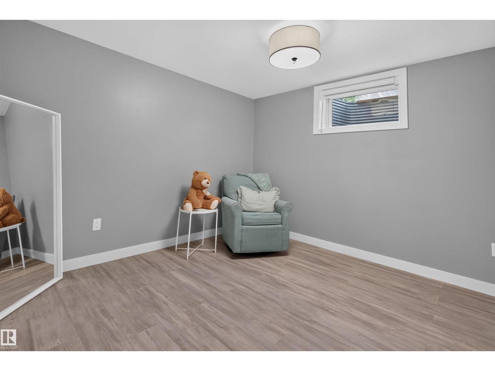 12136 135A AV NW — photo 25 of 48