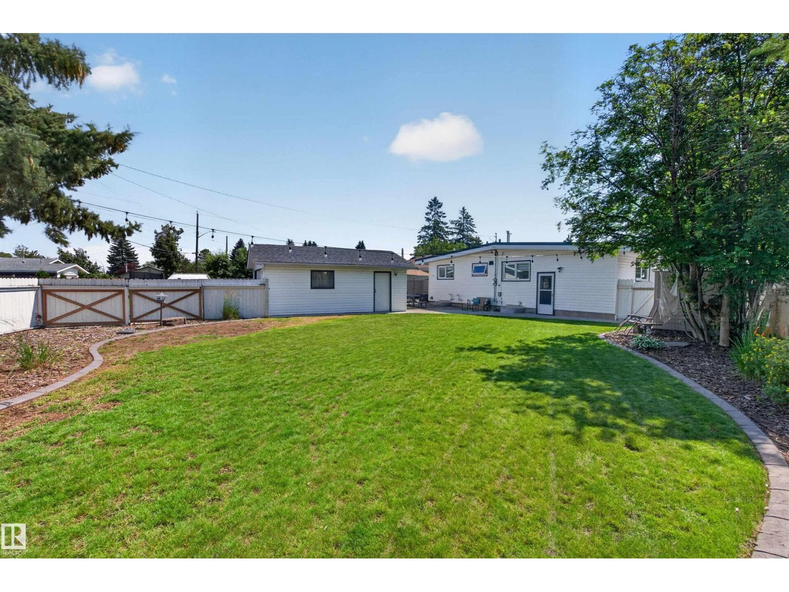 12136 135A AV NW — photo 41 of 48