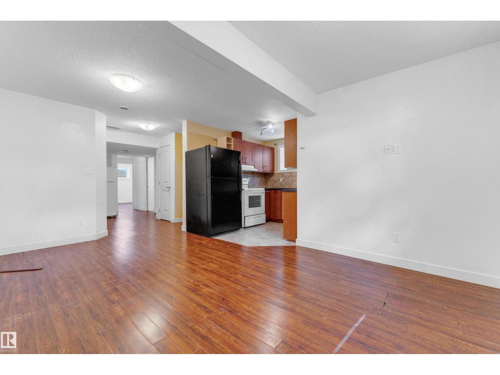 11817 37 ST NW — photo 26 of 46